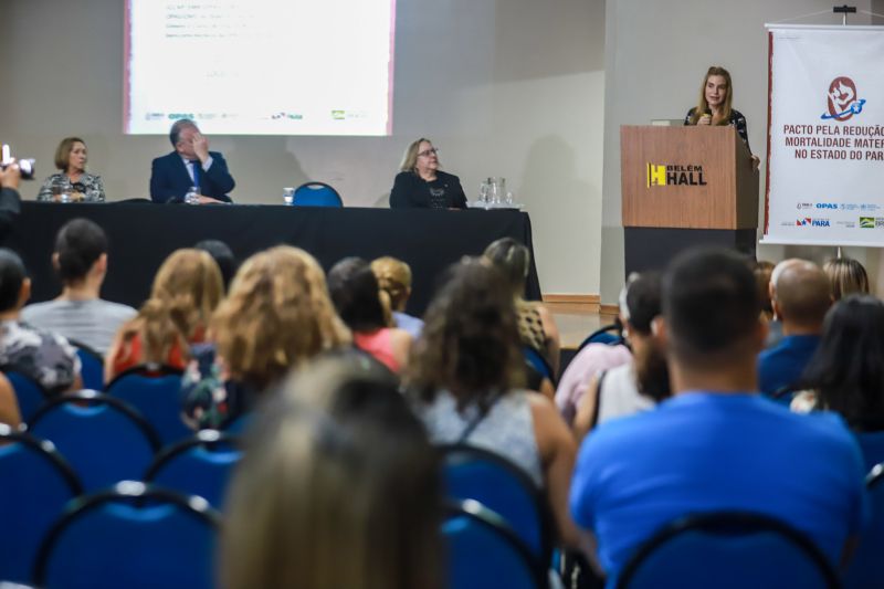 O ensino e o compartilhamento de procedimentos básicos de saúde para proteger gestantes e bebês no momento do parto é o principal objetivo da Oficina de Capacitação Zero Morte Materna por Hemorragia, iniciada nesta terça-feira (3). <div class='credito_fotos'>Foto: Marco Santos / Ag. Pará   |   <a href='/midias/2019/originais/5723_9a184af1-86c0-6729-9ffd-a340e0da95c1.jpg' download><i class='fa-solid fa-download'></i> Download</a></div>