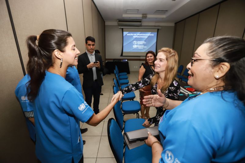 O ensino e o compartilhamento de procedimentos básicos de saúde para proteger gestantes e bebês no momento do parto é o principal objetivo da Oficina de Capacitação Zero Morte Materna por Hemorragia, iniciada nesta terça-feira (3). <div class='credito_fotos'>Foto: Marco Santos / Ag. Pará   |   <a href='/midias/2019/originais/5723_d05c5a21-8957-463a-cee4-0a9bac9414b5.jpg' download><i class='fa-solid fa-download'></i> Download</a></div>