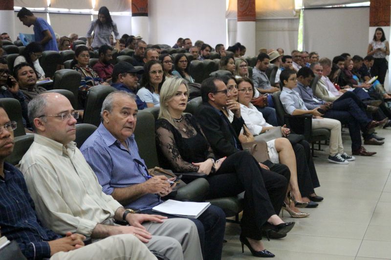  <div class='credito_fotos'>Foto: ASCOM / SEMAS   |   <a href='/midias/2019/originais/5724_0b825433-0971-fa13-9680-b5c253ebef91.jpg' download><i class='fa-solid fa-download'></i> Download</a></div>