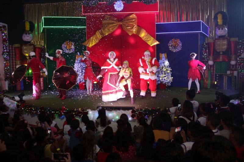 Natal TerPaz <div class='credito_fotos'>Foto: Bruno Cecim / Ag.Pará   |   <a href='/midias/2019/originais/5730_2de36230-f4bb-cfb3-697b-e083ae29e0e7.jpg' download><i class='fa-solid fa-download'></i> Download</a></div>