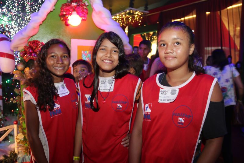 Natal TerPaz <div class='credito_fotos'>Foto: Bruno Cecim / Ag.Pará   |   <a href='/midias/2019/originais/5730_eba92a00-91b3-99eb-6a2f-7628439b40b9.jpg' download><i class='fa-solid fa-download'></i> Download</a></div>