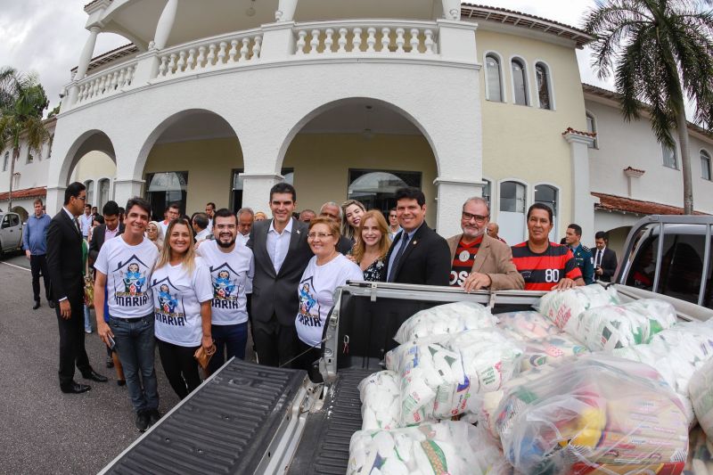 As seis toneladas de alimentos não perecíveis foram arrecadados durante a transmissão da final da Taça Libertadores da América entre Flamengo e River, no estádio do Mangueirão, em Belém, no último dia 23 de novembro, por meio da troca de ingressos pelos torcedores. <div class='credito_fotos'>Foto: Marco Santos / Ag. Pará   |   <a href='/midias/2019/originais/5731_1900bdd4-6332-e94b-c965-4cbcc5a1a1e9.jpg' download><i class='fa-solid fa-download'></i> Download</a></div>