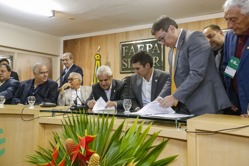  <div class='credito_fotos'>Foto: Marcelo Seabra / Ag. Pará   |   <a href='/midias/2019/originais/5733_5a562188-bf46-9824-b2ca-f60ccedbd233.jpg' download><i class='fa-solid fa-download'></i> Download</a></div>