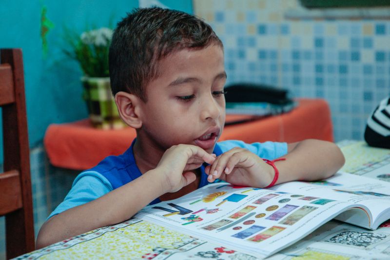 Projeto Piloto de Educacao Financeira nas Escolas Municipais e Etaduais <div class='credito_fotos'>Foto: Jader Paes / Agência Pará   |   <a href='/midias/2019/originais/5735_b0acd453-52f2-0b60-fbe7-f4ffaab41da8.jpg' download><i class='fa-solid fa-download'></i> Download</a></div>