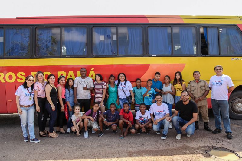 Com o objetivo de gerar novas perspectivas, para que os jovens percebam que existem grandes possibilidades de vida, além das que vivem, o "Juventude Protagonista", do TerPaz, por meio da Secretaria de Estado de Justiça e Direitos Humanos levou os participantes do Icuí-Guajará até a Universidade Federal do Pará. <div class='credito_fotos'>Foto: Wagner Almeida/ Ascom Sejudh   |   <a href='/midias/2019/originais/5736_29d7ee49-f3dc-1ad8-14d9-405f949a658d.jpg' download><i class='fa-solid fa-download'></i> Download</a></div>