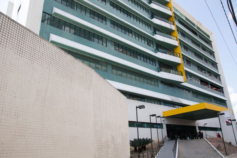 Banco de Leite Humano da Santa Casa de Misericórdia. <div class='credito_fotos'>Foto: Pedro Guerreiro / Ag. Pará   |   <a href='/midias/2019/originais/5737_6629b913-9977-20f6-9215-0c0ae3956285.jpg' download><i class='fa-solid fa-download'></i> Download</a></div>