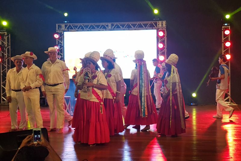  <div class='credito_fotos'>Foto: ASCOM / SECULT   |   <a href='/midias/2019/originais/5738_896d4536-4f36-75f4-0bf0-fa032b8567eb.jpg' download><i class='fa-solid fa-download'></i> Download</a></div>