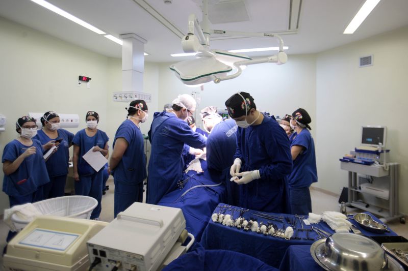Fundação Santa Casa de Misericórdia do Pará realizou o primeiro transplante de rins em paciente pediátrico.
Na foto: <div class='credito_fotos'>Foto: Bruno Cecim / Ag.Pará   |   <a href='/midias/2019/originais/5739_08a57f7a-e1c7-17ab-e800-4136ddef467f.jpg' download><i class='fa-solid fa-download'></i> Download</a></div>