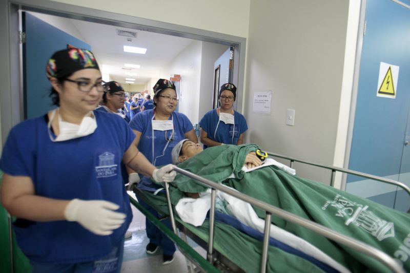 Fundação Santa Casa de Misericórdia do Pará realizou o primeiro transplante de rins em paciente pediátrico.
Na foto: <div class='credito_fotos'>Foto: Bruno Cecim / Ag.Pará   |   <a href='/midias/2019/originais/5739_9412e476-694f-d9cc-92c3-9bf6f82588de.jpg' download><i class='fa-solid fa-download'></i> Download</a></div>