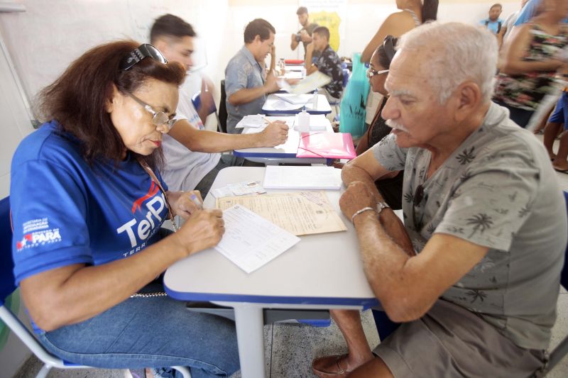 Consultas médicas e odontológicas, e emissão de documentos foram alguns dos serviços de saúde e cidadania oferecidos na manhã deste sábado (7), aos moradores do bairro do Jurunas por meio do Programa Territórios pela Paz (TerPaz). 