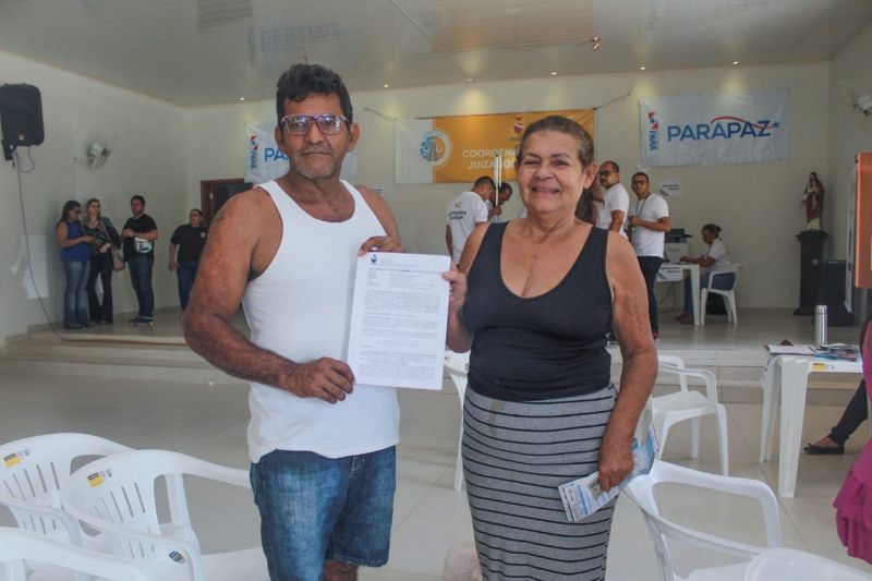 Diversos serviços gratuitos foram disponibilizadas pela Fundação ParáPaz aos moradores do Conjunto Júlia Seffer, em Ananindeua, na manhã de sábado (7). Os atendimentos ocorreram na Paróquia Sagrado Coração de Jesus, no bairro de Águas Lindas, e foram realizados de 8h às 15h. <div class='credito_fotos'>Foto: Ana Paula Lima / Ascom ParáPaz   |   <a href='/midias/2019/originais/5752_c8e51101-29f2-d4af-385f-a00667b16bdf.jpg' download><i class='fa-solid fa-download'></i> Download</a></div>