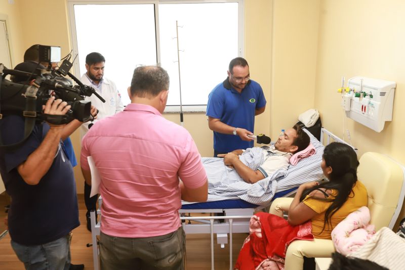 O Hospital Regional Público dos Caetés (HRPC) em Capanema, que nesta quarta-feira (11), completa um mês de funcionamento, já contabiliza 74 internações e se consolida com referência em Traumato Ortopedia e Cirurgia Geral para a população de 16 municípios do Nordeste do Pará, sendo que 50% deles não dispõem de nenhuma unidade hospitalar. <div class='credito_fotos'>Foto: Marco Santos / Ag. Pará   |   <a href='/midias/2019/originais/5757_4ded1fd2-b879-339c-f68a-04235ee8d39e.jpg' download><i class='fa-solid fa-download'></i> Download</a></div>