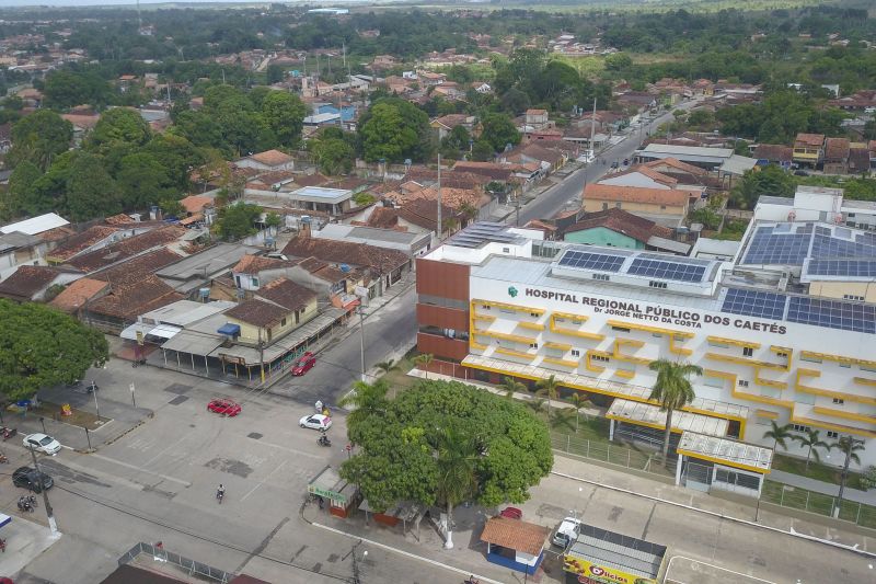 O Hospital Regional Público dos Caetés (HRPC) em Capanema, que nesta quarta-feira (11), completa um mês de funcionamento, já contabiliza 74 internações e se consolida com referência em Traumato Ortopedia e Cirurgia Geral para a população de 16 municípios do Nordeste do Pará, sendo que 50% deles não dispõem de nenhuma unidade hospitalar. <div class='credito_fotos'>Foto: Marco Santos / Ag. Pará   |   <a href='/midias/2019/originais/5757_87c42c18-9f6f-c2d4-b727-ebf3446407b5.jpg' download><i class='fa-solid fa-download'></i> Download</a></div>
