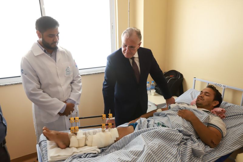 O Hospital Regional Público dos Caetés (HRPC) em Capanema, que nesta quarta-feira (11), completa um mês de funcionamento, já contabiliza 74 internações e se consolida com referência em Traumato Ortopedia e Cirurgia Geral para a população de 16 municípios do Nordeste do Pará, sendo que 50% deles não dispõem de nenhuma unidade hospitalar. <div class='credito_fotos'>Foto: Marco Santos / Ag. Pará   |   <a href='/midias/2019/originais/5757_88b85541-cde7-c2bd-b738-fd5ff0e4846c.jpg' download><i class='fa-solid fa-download'></i> Download</a></div>