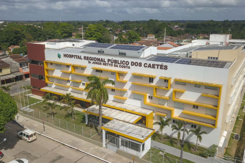 O Hospital Regional Público dos Caetés (HRPC) em Capanema, que nesta quarta-feira (11), completa um mês de funcionamento, já contabiliza 74 internações e se consolida com referência em Traumato Ortopedia e Cirurgia Geral para a população de 16 municípios do Nordeste do Pará, sendo que 50% deles não dispõem de nenhuma unidade hospitalar. <div class='credito_fotos'>Foto: Marco Santos / Ag. Pará   |   <a href='/midias/2019/originais/5757_ff29b70e-8a71-5947-afc8-b7a6f9841dff.jpg' download><i class='fa-solid fa-download'></i> Download</a></div>