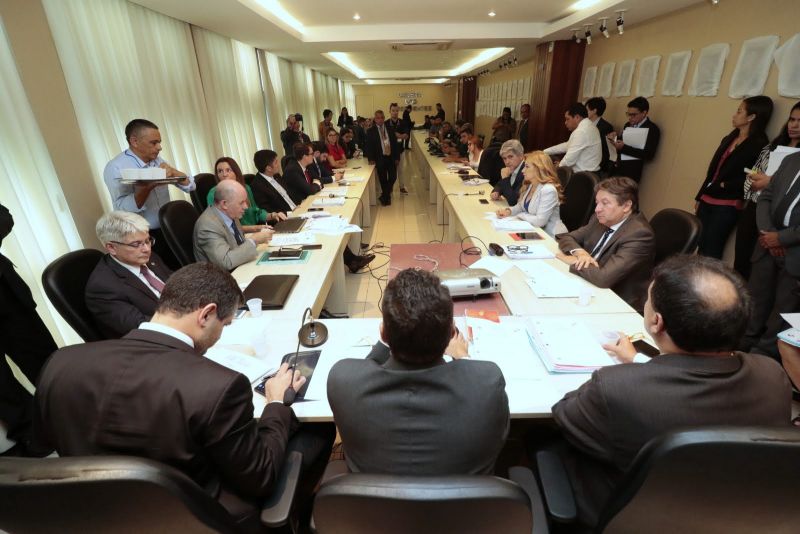  <div class='credito_fotos'>Foto: Ricardo Amanajás / Ag. Pará   |   <a href='/midias/2019/originais/5761_74184991-82a5-4cc6-2ee3-7189dd4f453d.jpg' download><i class='fa-solid fa-download'></i> Download</a></div>