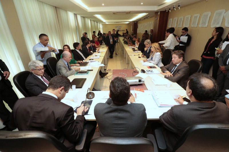  <div class='credito_fotos'>Foto: Ricardo Amanajás / Ag. Pará   |   <a href='/midias/2019/originais/5761_d1782bf1-5db8-f145-98f1-88671af7da0b.jpg' download><i class='fa-solid fa-download'></i> Download</a></div>