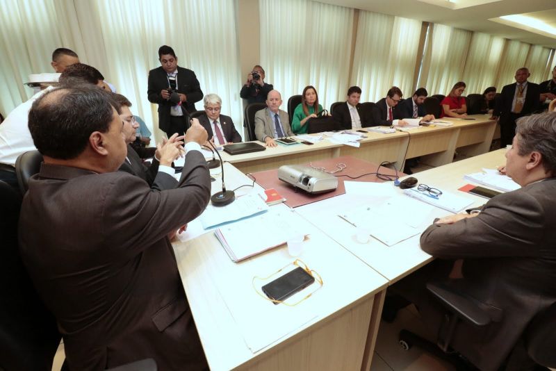  <div class='credito_fotos'>Foto: Ricardo Amanajás / Ag. Pará   |   <a href='/midias/2019/originais/5761_f9970184-8acf-a654-526a-9276579c4c88.jpg' download><i class='fa-solid fa-download'></i> Download</a></div>