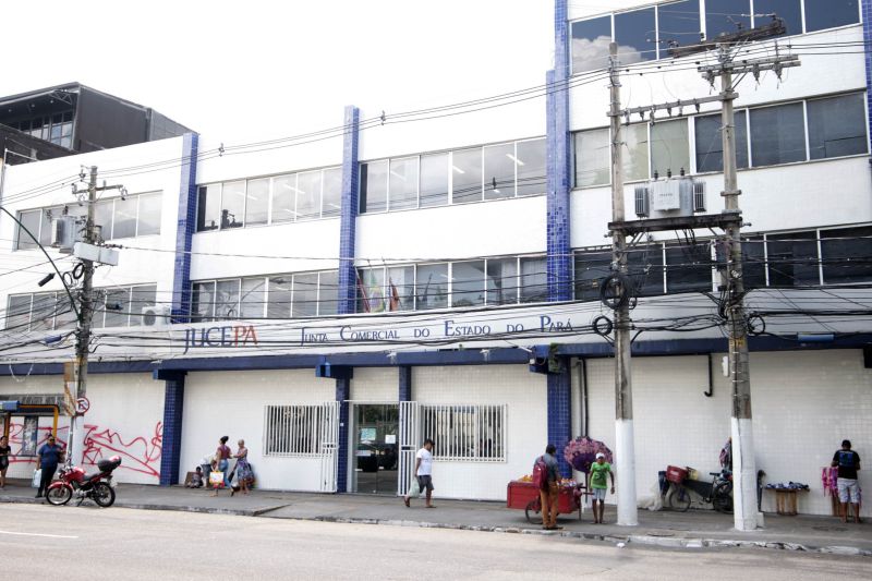 Junta Comercial do Estado do Pará (Jucepa), aponta franca recuperação da economia paraense. <div class='credito_fotos'>Foto: Bruno Cecim / Ag.Pará   |   <a href='/midias/2019/originais/5765_8b02fd39-273f-1815-aebc-5bdd89b3704d.jpg' download><i class='fa-solid fa-download'></i> Download</a></div>