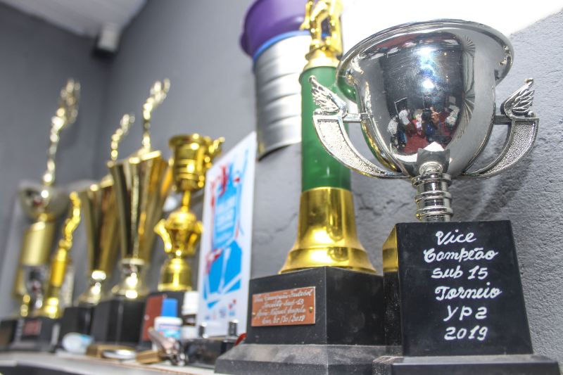 “Juntos por um mundo melhor” foi o tema da confraternização de Natal realizada na noite de terça-feira (10), no polo ParáPaz Jurunas, em Belém, complexo esportivo que atende cerca de 400 crianças e adolescentes do Projeto Davi e também do bairro. <div class='credito_fotos'>Foto: Ana Paula Lima / Ascom ParáPaz   |   <a href='/midias/2019/originais/5767_76aa2e30-cf42-7ee0-2fcd-8a3c5762b7ca.jpg' download><i class='fa-solid fa-download'></i> Download</a></div>