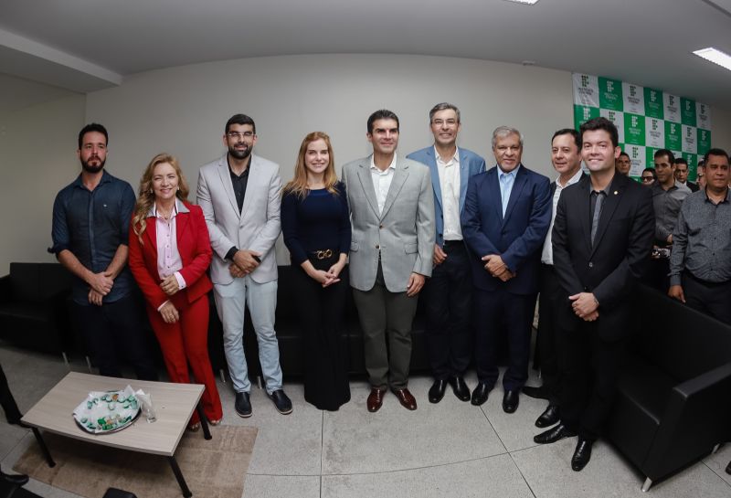 Já em 2020, o Governo do Pará começa os estudos para implantação de um campus da Universidade do Estado do Pará (Uepa) em Ananindeua, ampliando a oferta de ensino superior na Região Metropolitana de Belém. <div class='credito_fotos'>Foto: Marco Santos / Ag. Pará   |   <a href='/midias/2019/originais/5769_c15c1687-ac6a-c971-ae91-efc2b8b66f40.jpg' download><i class='fa-solid fa-download'></i> Download</a></div>