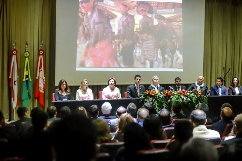  <div class='credito_fotos'>Foto: Marco Santos / Ag. Pará   |   <a href='/midias/2019/originais/5773_3b4e4777-c33a-8a69-1089-23d2e0f1166e.jpg' download><i class='fa-solid fa-download'></i> Download</a></div>