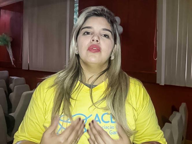 A voz é uma das principais ferramentas de comunicação usadas pelo ser humano. É produzida na laringe pelas vibrações das pregas vocais sob pressão do ar vinda dos pulmões durante o ato da expiração. Mas aqueles submetidos à laringectomia total, (remoção da laringe devido ao câncer, incluindo a cartilagem tireoide, cordas vocais e epiglote), perdem a voz definitivamente. Uma situação que interfere na vida pessoal e profissional das pessoas.

FOTO: DIVULGAÇÃO
DATA: 26.02.2019
BELÉM - PA <div class='credito_fotos'>Foto: Divulgação   |   <a href='/midias/2019/originais/5d2252b7-1bb3-4eb5-bd72-05a4b2c54acc.jpg' download><i class='fa-solid fa-download'></i> Download</a></div>