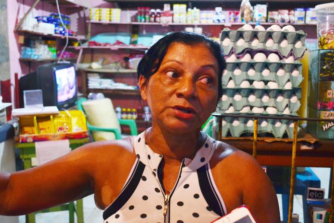 Com objetivo de coibir irregularidades e prevenir crimes e a violência durante o período do carnaval foi deflagrada, nesta terça-feira (5), no distrito de Outeiro, em Belém, a operação Pacificação, que consiste na vistoria de estabelecimentos que desempenham atividade comercial, como bares, lanchonetes, restaurantes, depósitos de bebidas, entre outros. Durante a fiscalização 11 bares foram autuados.
Na foto Jivago Ferreira

FOTO: ASCOM / ELIELSON MODESRO
DATA: 06.03.2019
OUTEIRO - PA <div class='credito_fotos'>Foto: Elielson Modesto / Ascom Segup   |   <a href='/midias/2019/originais/5def7427-a46f-476a-bc76-ac37eeee30a6.jpg' download><i class='fa-solid fa-download'></i> Download</a></div>