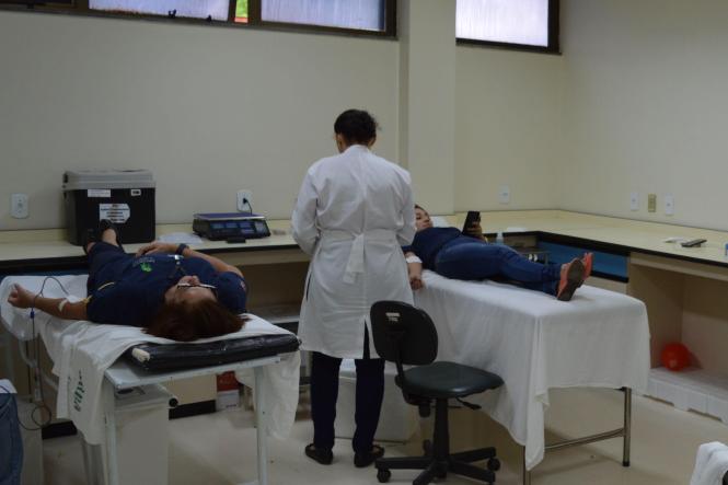 A proposta da campanha foi incentivar a doação nas pessoas que frequentam o Hospital como forma de auxiliar a reposição do estoque de sangue da Fundação Centro de Hemoterapia e Hematologia do Pará (Hemopa).

Foto: ASCOM/HRBA
Data: 11.01.2019
Santarém/Pa <div class='credito_fotos'>Foto: Ascom HRBA   |   <a href='/midias/2019/originais/672244a1-c9b2-4634-85c3-9ecf22bbc0e8.jpg' download><i class='fa-solid fa-download'></i> Download</a></div>