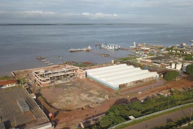 O segundo dia de programações em Santarém inicia com audiência pública relacionada à elaboração do Plano Plurianual (PPA) 2020-2023, um dos principais instrumentos de planejamento de gestão. A participação popular em um momento tão determinante para as ações de Governo que serão realizadas ao longo dos próximos 4 anos é mais um dos propósitos atendidos pelo programa Governo por Todo o Pará.

FOTO: KLEBERSON SANTOS / AGÊNCIA PARÁ
DATA: 20.03.2019
SANTARÉM - PA <div class='credito_fotos'>Foto: KLEBERSON SANTOS / AG. PARÁ   |   <a href='/midias/2019/originais/780fc277-77a3-442d-9963-b1107972b064.jpg' download><i class='fa-solid fa-download'></i> Download</a></div>