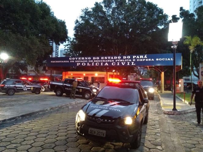 O Governo do Pará mantém uma série de ações ostensivas, preventivas e de longo prazo no combate à criminalidade, a fim de garantir a proteção da população, de um modo geral, e dos agentes de segurança pública, em particular.

FOTO: ASCOM / POLICIA CIVIL
DATA: 28.05.2019
BELÉM - PARÁ <div class='credito_fotos'>Foto: Ascom / Policia Civil   |   <a href='/midias/2019/originais/78b53624-facd-4a44-b56e-d5e85db42de8.jpg' download><i class='fa-solid fa-download'></i> Download</a></div>