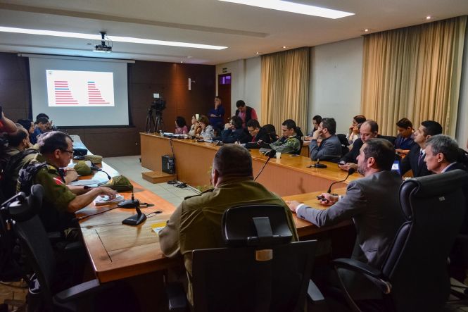 Durante coletiva de imprensa, realizada nesta segunda-feira (6), o Governo do Pará, por meio da Secretaria de Estado de Segurança Pública e Defesa Social (Segup), informou a redução nos índices de criminalidade durante o mês de abril no Pará. Os casos de homicídio, por exemplo, caíram 38% se comparados aos registrados em abril de 2018, o que representa a preservação de 141 vidas. 

FOTO: ELIELSON  MODESTO / ASCOM SEGUP
DATA: 06.05.2019
BELÉM - PARÁ <div class='credito_fotos'>Foto: Elielson Modesto / Ascom Segup   |   <a href='/midias/2019/originais/7df9212c-e72b-4b28-aaee-39e3152a538f.jpg' download><i class='fa-solid fa-download'></i> Download</a></div>