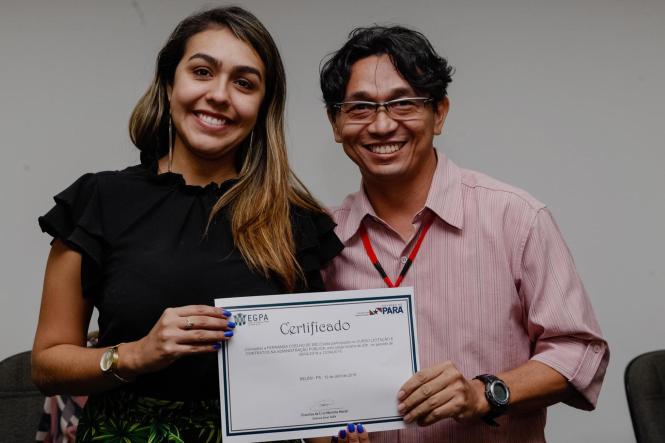 Concluiu-se nessa sexta-feira (12), mais uma semana de cursos ofertados pela Escola de Governança Pública do Estado do Pará (EGPA). Desta vez, no período de 08 a 12 de abril, cerca de 130 servidores receberam os certificados, durante cerimônia na sede do órgão, de Sistema Integrado de Administração Financeira para Estados e Municípios, (Siafem Operacional), Licitação e contratos na administração pública e Elaboração de projetos e captação de recursos.

FOTO: WAGNER SANTANA / AGÊNCIA PARÁ
DATA: 12.04.2019
BELÉM - PA <div class='credito_fotos'>Foto: Wagner Santana / Ag. Pará   |   <a href='/midias/2019/originais/82749c6a-6a5a-4bce-b7d6-b89bb858416b.jpg' download><i class='fa-solid fa-download'></i> Download</a></div>