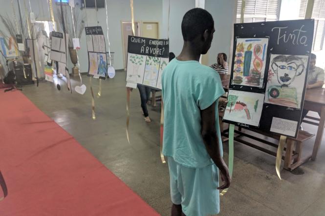 O primeiro mês de cada ano, para muitas pessoas, é um ótimo momento para rever seus objetivos, traçar metas e criar sonhos. Há sempre, entre eles, o desejo de cuidar da saúde física. Mas, e a saúde mental? Esse é o principal objetivo do Janeiro Branco. A campanha busca alertar a população sobre a importância da saúde mental.

FOTO: DIVULGAÇÃO 
DATA: 31.01.2019
BELÉM - PARÁ <div class='credito_fotos'>Foto: ASCOM / HOSPITAL DE CLINICAS   |   <a href='/midias/2019/originais/8912ecf8-3d00-48f4-b15d-2e17f746a7d0.jpg' download><i class='fa-solid fa-download'></i> Download</a></div>