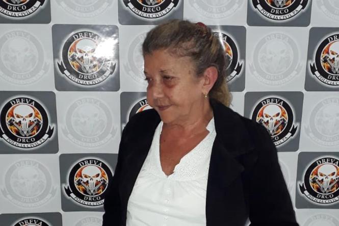 A Operação Loki, desenvolvida pela Polícia Civil do Pará, resultou na prisão, nesta terça-feira (12), nove pessoas acusadas de envolvimento com uma organização criminosa responsável por furtos de veículos alugados em Belém, e que falsificavam os documentos para revender como legalizados. 

FOTOS: ASCOM / POLICIA CIVIL
DATA: 13.03.2019
BELÉM - PARÁ <div class='credito_fotos'>Foto: Ascom Polícia Civil   |   <a href='/midias/2019/originais/8fe49e7a-22d7-409d-bcf4-a29c65907dae.jpg' download><i class='fa-solid fa-download'></i> Download</a></div>