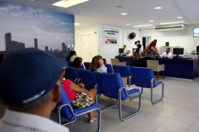 O Dia Nacional de Combate a Hipertensão Arterial, celebrado sempre no dia 26 de abril, surgiu como forma de conscientizar as pessoas sobre os cuidados básicos para prevenir o mal, que atinge aproximadamente 25% da população brasileira, de acordo com o Ministério da Saúde (MS). Por isso, o Hospital Jean Bitar (HJB) alerta para alguns cuidados que devem ser tomados para prevenir a doença.
Ambulatório do HJB.

FOTO; DIVULGAÇÃO
DATA: 26.04.2019
BELÉM - PARÁ <div class='credito_fotos'>Foto: Divulgação   |   <a href='/midias/2019/originais/9005e23b-83db-45fb-b8b6-c91c328471c3.jpg' download><i class='fa-solid fa-download'></i> Download</a></div>