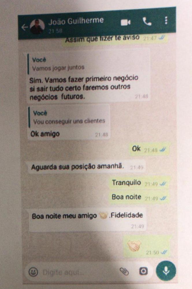 O nome e a foto do diretor-geral do Departamento de Trânsito do Estado (Detran), João Guilherme Macedo, estão sendo usados em golpe aplicado pelo WhatsApp. Os golpistas enviam mensagens para números diversos e oferecem serviços como isenção de multas e facilitação do processo de habilitação usando conta corrente em nome de Deuzarina Dias Marreiro.

FOTO: DIVULGAÇÃO / ASDECOM DETRAN PARÁ
DATA: 01.02.2019
BELÉM - PARÁ
 <div class='credito_fotos'>Foto: ASCOM DETRAN   |   <a href='/midias/2019/originais/9585707c-d6f9-4507-bcff-16282137c616.jpg' download><i class='fa-solid fa-download'></i> Download</a></div>