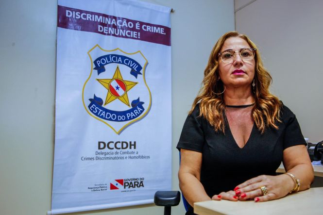 Dia 17 de maio é celebrado o Dia Internacional Contra a LGBTIfobia, momento representativo para a garantia da segurança e dos direitos de lésbicas, gays, bissexuais, travestis, transexuais e intersexuais. O governo do Estado entende a importância da data e vem trabalhando para a construção de um Pará livre de preconceitos, garantindo políticas públicas, direitos sociais, segurança, cidadania e liberdade para se viver.
Hildenê Moraes Falqueto 

FOTO: MAYCON NUNES / AGÊNCIA PARÁ
DATA: 17.05.2019
BELÉM - PARÁ <div class='credito_fotos'>Foto: Maycon Nunes / Ag. Pará   |   <a href='/midias/2019/originais/9e84711b-1765-4a38-8b9d-5e423d4651b9.jpg' download><i class='fa-solid fa-download'></i> Download</a></div>