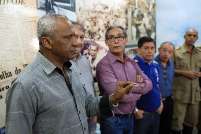 O Estádio Olímpico do Pará, o Mangueirão, será liberado de forma parcial a partir do próximo domingo (27), para a realização dos jogos do Pazarão 2019. A informação foi confirmada pelo Governo do Estado durante coletiva na manhã deste sábado (19). Na ocasião, também foi divulgado o resultado do laudo sobre o desabamento de parte da cobertura do estádio. O incidente ocorreu no último dia 9, quando uma placa de cerca de 50 centímetros desabou do teto, no lado A do estádio.Na foto, Secretário de Estado de Esporte e Lazer, Arlindo Silva.

FOTO: SIDNEY OLIVEIRA/AGÊNCIA PARÁ
DATA: 19.01.2019
BELÉM - PARÁ
 <div class='credito_fotos'>Foto: Sidney Oliveira/Ag. Pará   |   <a href='/midias/2019/originais/a212ef8b-2b59-466a-b9a2-ee74874d0add.jpg' download><i class='fa-solid fa-download'></i> Download</a></div>