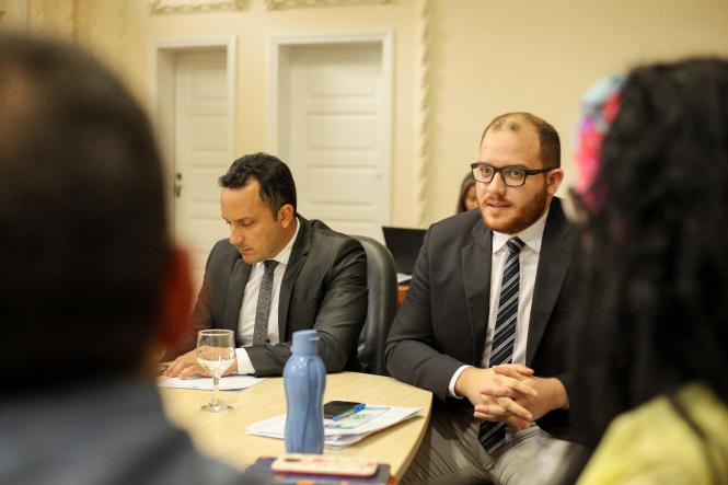 Sejudh debate ações no combate ao trabalho escravo e tráfico de pessoas.

Foto: Wagner Almeida / Ascom Sejudh
Data: 18.01.2019
Belém / Pa <div class='credito_fotos'>Foto: Wagner Almeida/ Ascom Sejudh   |   <a href='/midias/2019/originais/a72eb0ea-b7ce-463d-94cb-33e56fb8f584.jpg' download><i class='fa-solid fa-download'></i> Download</a></div>