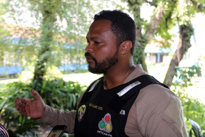 Representantes do Departamento de Trânsito do Estado (Detran/PA), Polícia Rodoviária Federal (PRF), Departamento Geral de Operações da Polícia Militar (PM) e Batalhão de Políciamento Rodoviário (BPR) se reuniram na sede do Comando Geral da PM, nesta terça-feira (29), para traçar estratégias de fiscalização e policiamento no trecho entre os quilômetros 0 e 18 da BR-316. Na foto, Walmero Costa, diretor técnico operacional do Detran.

FOTO: ASCOM DETRAN
DATA: 29.01.2019
BELÉM - PARÁ <div class='credito_fotos'>Foto: ASCOM DETRAN   |   <a href='/midias/2019/originais/a7617905-e63c-4c89-ba72-1d06857c4bae.jpg' download><i class='fa-solid fa-download'></i> Download</a></div>