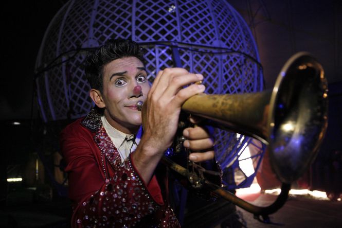 Cerca de 1.200 crianças e adolescentes atendidos pela Fundação ParáPaz na Regiao Metropolitana de Belém, Bragança e Breves participaram, nesta quarta-feira (15), de uma programação especial no Circo Mirage.

FOTO: JADER PAES / AGÊNCIA PARÁ
DATA: 16.05.2019
BELÉM - PARÁ <div class='credito_fotos'>Foto: Jader Paes / Agência Pará   |   <a href='/midias/2019/originais/abb3c0d3-a8f4-4b87-bdd7-8998a75fb407.jpg' download><i class='fa-solid fa-download'></i> Download</a></div>