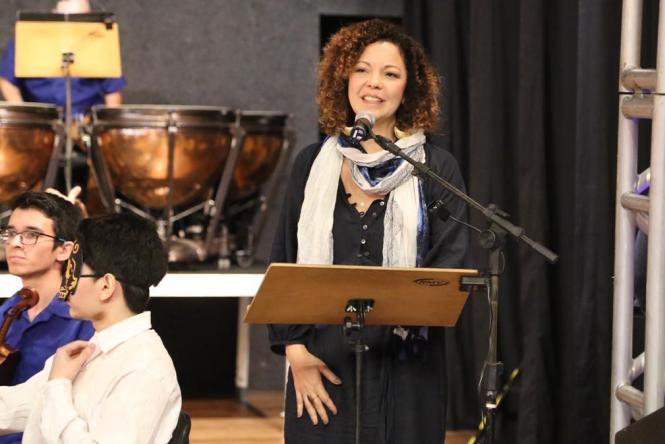 Mestre Miagui, Mulher Maravilha, o Pirata, o Marinheiro, a Morte e até os personagens da série A Casa de Papel fizeram parte do concerto da Orquestra Sinfônica do Theatro da Paz (OSTP), que aconteceu na noite desta sexta-feira (1º/03), no Liceu de Música de Bragança, no nordeste do Pará. A programação é parte integrante do projeto Preamar de Carnaval 2019, promovido pelo Governo do Estado do Pará, por meio da Secretaria de Estado de Cultura (Secult).

FOTO: ASCOM / SECULT
DATA: 04.03.2019
BRAGANÇA - PA <div class='credito_fotos'>Foto: ASCOM / SECULT   |   <a href='/midias/2019/originais/b13242ac-fef1-45d1-995c-15efcfa97459.jpg' download><i class='fa-solid fa-download'></i> Download</a></div>