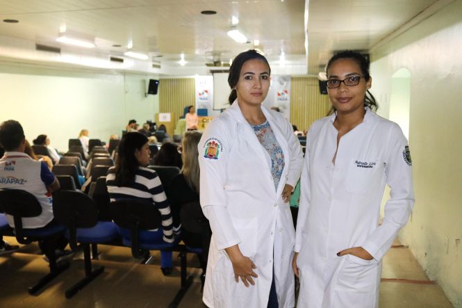 Um Seminário realizado na Fundação Santa Casa do Pará com as equipes da ParáPaz e também do hospital discutiu, na quarta-feira (15), sobre o trabalho integrado entre as instutições para o atendimento às vítimas de violência sexual. O evento buscou mostrar, por meio de exemplos, a força dos profissionais no enfrentamento da questão da violência contra crianças e adolescentes.

FOTO: DIVULGAÇÃO
DATA: 16.05.2019
BELÉM - PARÁ <div class='credito_fotos'>Foto: Divulgação   |   <a href='/midias/2019/originais/b79d98e8-930b-4c3e-ba35-877ae6956f6f.jpg' download><i class='fa-solid fa-download'></i> Download</a></div>