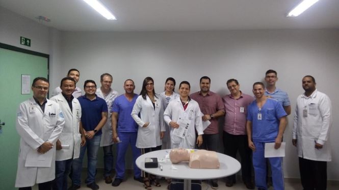 O Hospital Regional do Sudeste do Pará - Dr. Geraldo Veloso (HRSP), em Marabá, passou a fazer parte do rol de hospitais que integram a rede de articulação do Sistema Estadual de Transplante, coordenado pela Secretaria de Estado de Saúde Pública (Sespa). 

FOTO: DIVULGAÇÃO
DATA: 22.04.2019
MARABÁ - PARÁ <div class='credito_fotos'>Foto: Divulgação   |   <a href='/midias/2019/originais/bd24b558-5acc-43ba-8dee-1daa506ab607.jpg' download><i class='fa-solid fa-download'></i> Download</a></div>