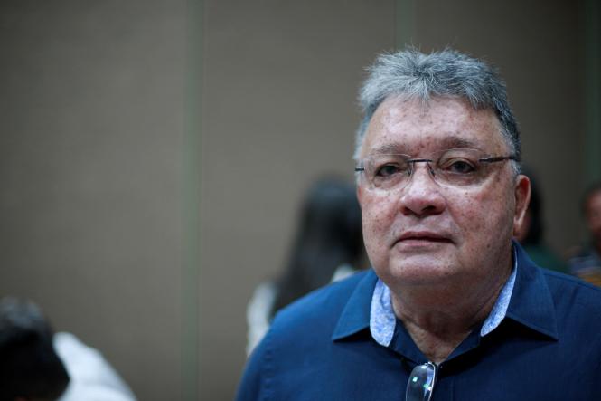 Prefeitos e lideranças da região sudestee participam das reuniões realizadas nesta quarta-feira (3), no Centro Regional de Governo, em Marabá, dentro das ações do programa Governo Por Todo o Pará, que transfere a agenda de trabalho do governador do Estado, Helder Barbalho, para municípios do interior. O prefeito de Tucuruí, Arthur Brito, disse que confia em soluções para os problemas da região. “É muito gratificante ver o governador Helder, junto com a sua equipe, vindo ao interior escutar os prefeitos, escutar as demandas da ponta”, ressaltou o gestor municipal.
NA FOTO, WANDENKOLK GONÇALVES,


FOTO MAYCON NUNES / AGENCIA PARA
DATA 03.04.2019
MARABA - PARA <div class='credito_fotos'>Foto: Maycon Nunes / Ag. Pará   |   <a href='/midias/2019/originais/be54b8cf-9df2-4e01-bafe-17087b247652.jpg' download><i class='fa-solid fa-download'></i> Download</a></div>