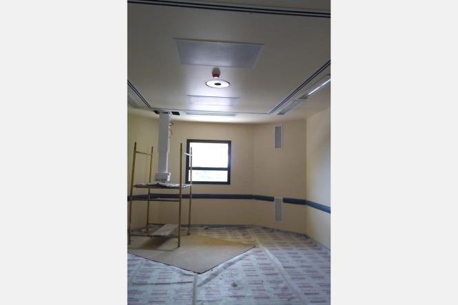 A Auditoria Geral do Estado concluiu mais uma etapa do processo de investigação preliminar, instaurado para apurar irregularidades, na execução das obras de cinco unidades hospitalares no Pará. O Hospital Regional do Tapajós em Itaituba, sudoeste paraense, foi alvo de uma visita técnica nesta terça-feira (12).

FOTO: ASCOM / AGE
DATA: 14.03.2019
ITAITUBA - PA <div class='credito_fotos'>Foto: ASCOM / AGE   |   <a href='/midias/2019/originais/c555885a-1c7f-4250-b050-f4941335dc71.jpg' download><i class='fa-solid fa-download'></i> Download</a></div>