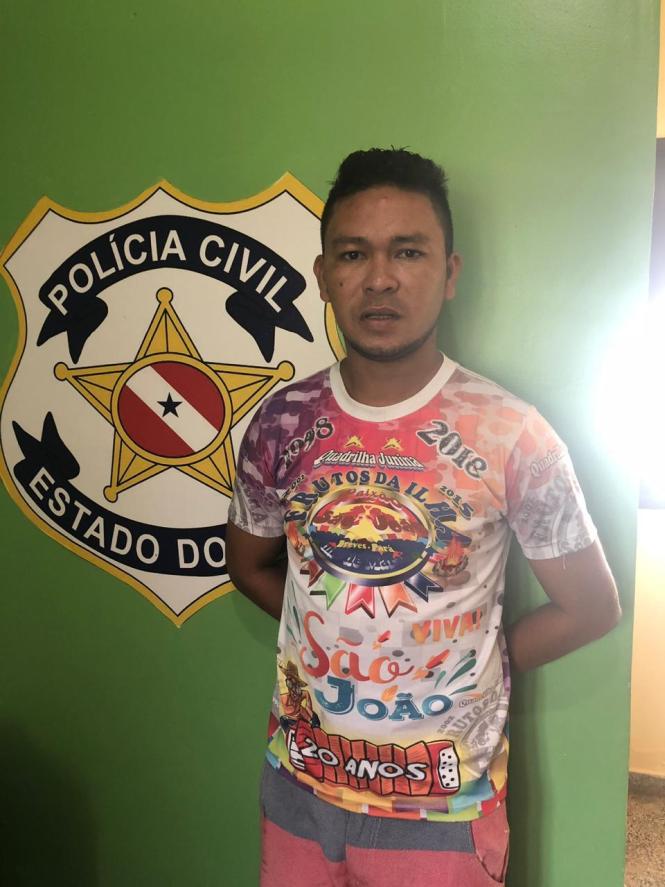 A Polícia Civil do Pará deflagrou hoje a operação Hera para dar cumprimento a mandados de prisão decretados pela Justiça contra indiciados por violência doméstica contra a mulher no interior do Pará. Sob coordenação da Diretoria de Polícia do Interior (DPI), a operação foi iniciada por volta de 6 horas da manhã, de forma simultânea, pelas 15 Delegacias da Mulher (DEAMs) no Interior do Estado. Ao todo, 29 prisões foram efetuadas ao longo do dia.

FOTO : DIVULGAÇÃO POLICIA CIVIL - PARÁ
DATA: 25.01.2019 <div class='credito_fotos'>Foto: Divulgação / Policia Civil - Pará   |   <a href='/midias/2019/originais/c55fff87-966d-4ecd-8b71-a54aad75ea11.jpg' download><i class='fa-solid fa-download'></i> Download</a></div>