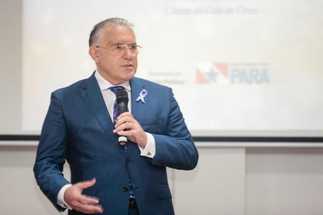 Gestões dos 144 municípios paraenses já estão convocadas a mobilizar mulheres adultas para a adesão ao exame preventivo a fim de detectar, o quanto antes, lesões que podem se transformar num câncer de colo de útero. Essa orientação é o mote da campanha “Março Lilás por todo o Pará”, que a Secretaria de Estado de Saúde Pública (Sespa) acaba de lançar a fim de combater a principal causa de morte por câncer de mulheres no Pará e como parte da programação do governo do Estado, em alusão ao mês da mulher.

FOTO: RICARDO AMANJÁS / AGÊNCIA PARÁ
DATA: 12.03.2019
BELÉM - PA <div class='credito_fotos'>Foto: Ricardo Amanajás / Ag. Pará   |   <a href='/midias/2019/originais/c804ed9d-e4bd-474f-aaa7-d0edfa4c145b.jpg' download><i class='fa-solid fa-download'></i> Download</a></div>