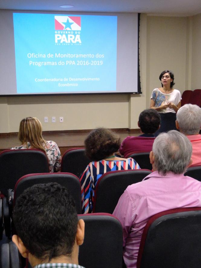 A Secretaria de Estado de Planejamento e Administração deu início, na manhã desta segunda-feira (11), ao ciclo de Oficinas de Monitoramento e Avaliação de Programas que compõem o Plano Plurianual (PPA) de 2016-2019. Nesta fase, os diversos órgãos da administração pública avaliarão a execução dos indicadores, das metas regionalizadas e das ações referentes ao 3º quadrimestre de 2018, encerrando o exercício do ano anterior.

FOTO: ASCOM SEPLAN
DATA: 11.02.2019
BELÉM - PARÁ <div class='credito_fotos'>Foto: Ascom Seplan   |   <a href='/midias/2019/originais/daeae12e-b832-4148-9bd4-900edc8740be.jpg' download><i class='fa-solid fa-download'></i> Download</a></div>